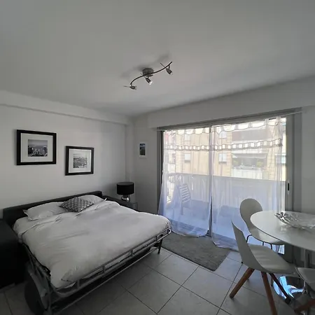 Riviera Eden Palace 2* Cannes