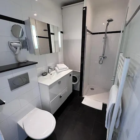 Riviera Eden Palace 2* Cannes