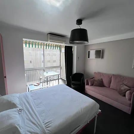 Riviera Eden Palace Apart Otel 2*