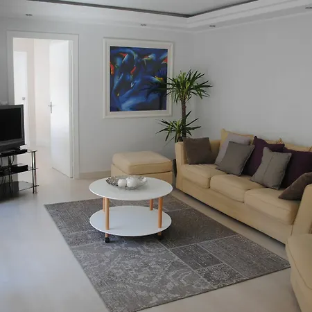 Hotel apartamentowy Riviera Eden Palace Cannes